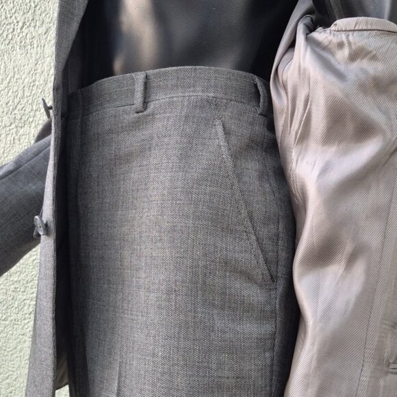 Hart Schaffner & Marx Other - Hart Schaffner & Marx Men's Vintage Gray (2) PC Classic Suit